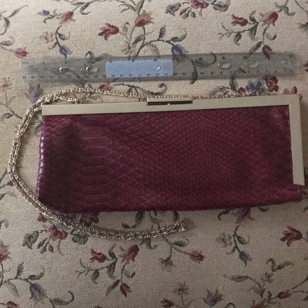 Jessica McClintock clutch